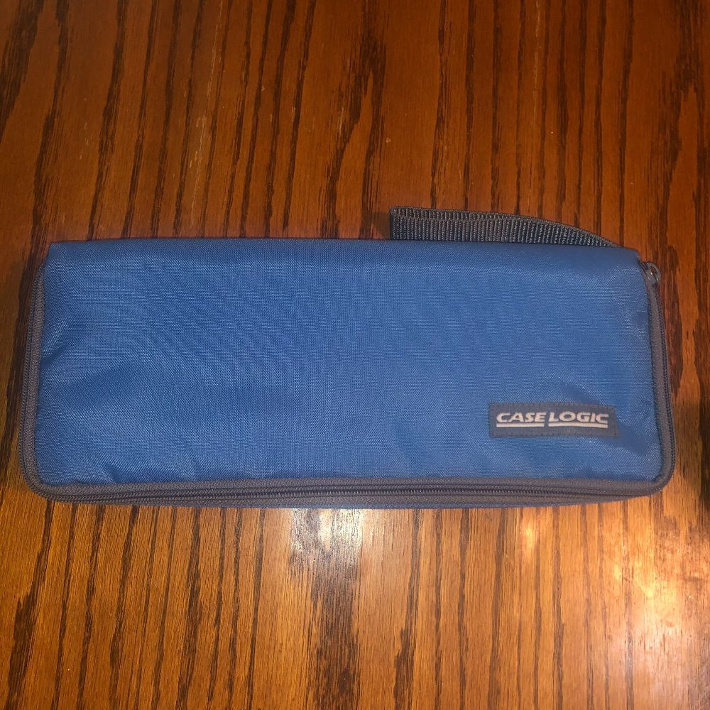 Cassette Tape Case Case Logic Blue Zipper Close Holds15 Cassettes with Handle